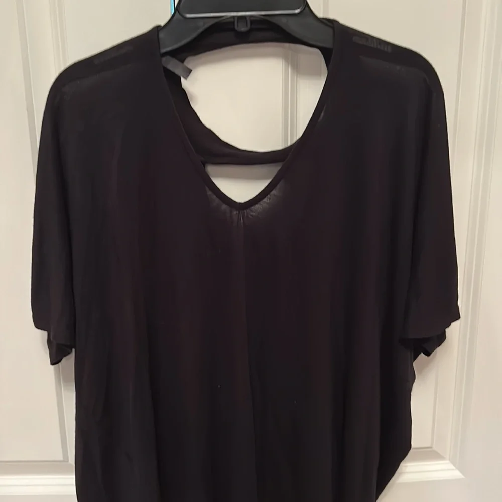 REVELATION CUTOUT ROCK tshirt - Picture 2 of 3